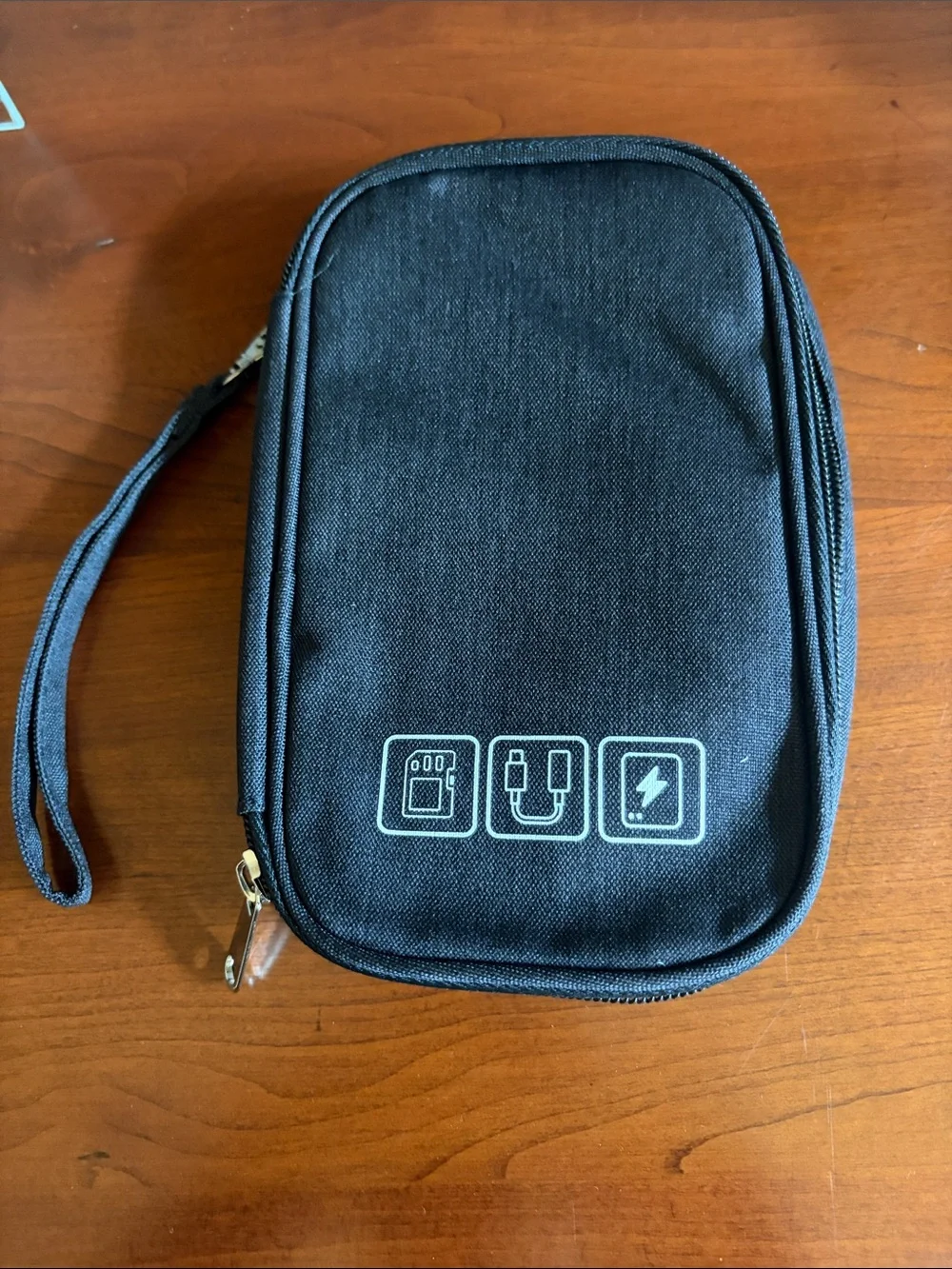 Travel Cable Organizer. NWT